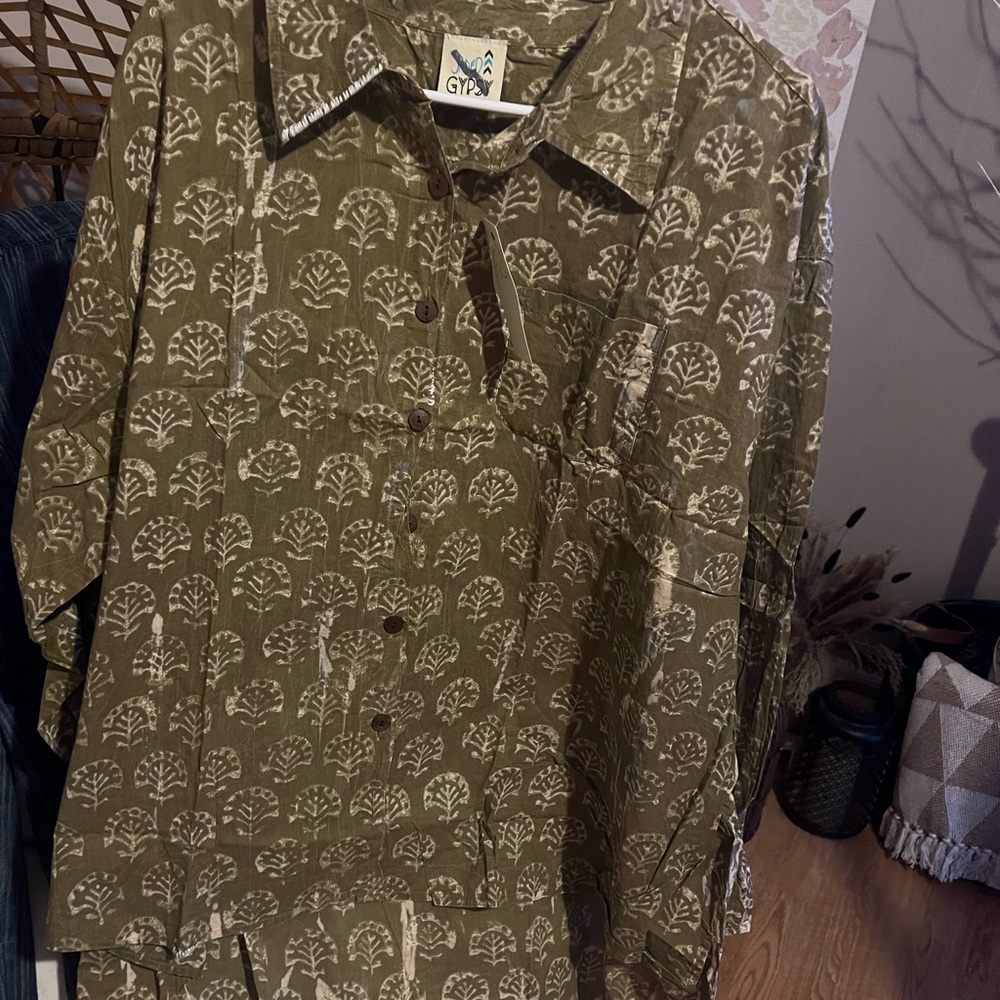 Jaded Gypsy Tree Print Button-Up Tunic – O/S – Boho Cottagecore Style